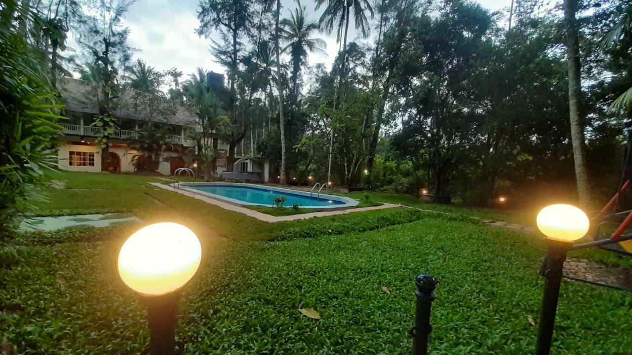 Orchid Trails Resort Sultan Bathery Zewnętrze zdjęcie